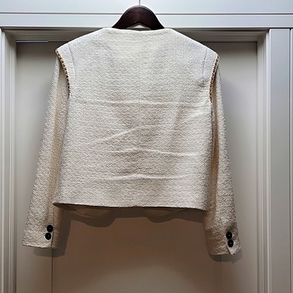 Pronounced shoulder, textured jacket, Zara, size M, cream, EUC - Picture 4 of 5